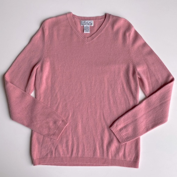 Arid K Designer Collection 🪸cashmere and silk v neck sweater - Picture 1 of 7